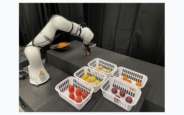 Vision-tactile deformable object grasping